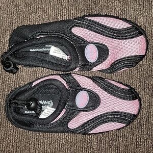 Water shoes